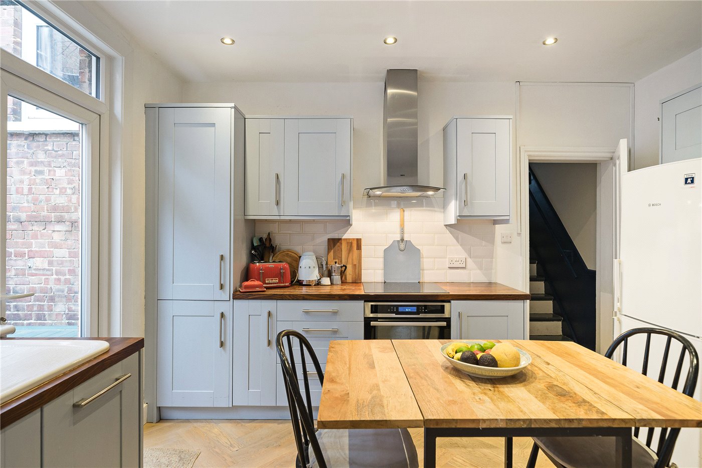 Kitchen/Dining